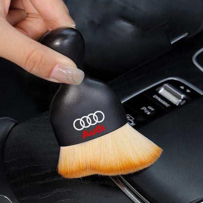 Car Interior Cleaning Tool Dashboard Air Outlet Soft Brush For Audi A1 A2 A3 A4 A5 A6 A7 A8 TT RS3 RS7 S5 B8 C6 B9 S1 Q1 Q2 Q3